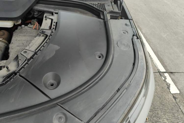 Used BYD Frigate 07 2023 DM-i 100KM Prestige Model Engine Bay Left