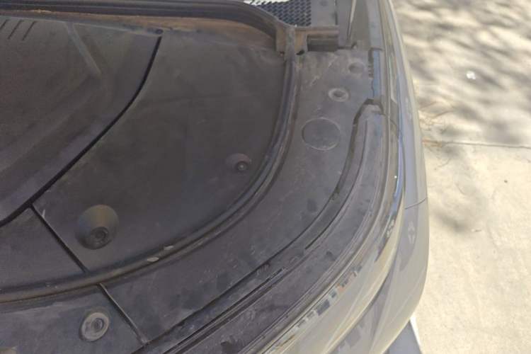 Used BYD Frigate 07 2023 DM-i 100KM Prestige Model Engine Bay Left