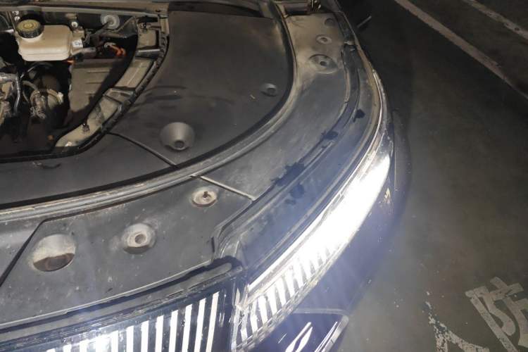 Used BYD Frigate 07 2023 DM-i 205KM Prestige Model Engine Bay Left