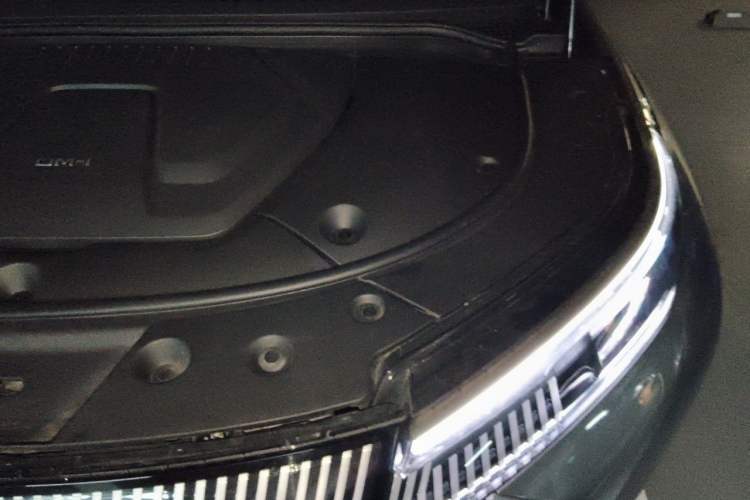 Used BYD Frigate 07 2023 DM-i 100KM Flagship Model Engine Bay Left