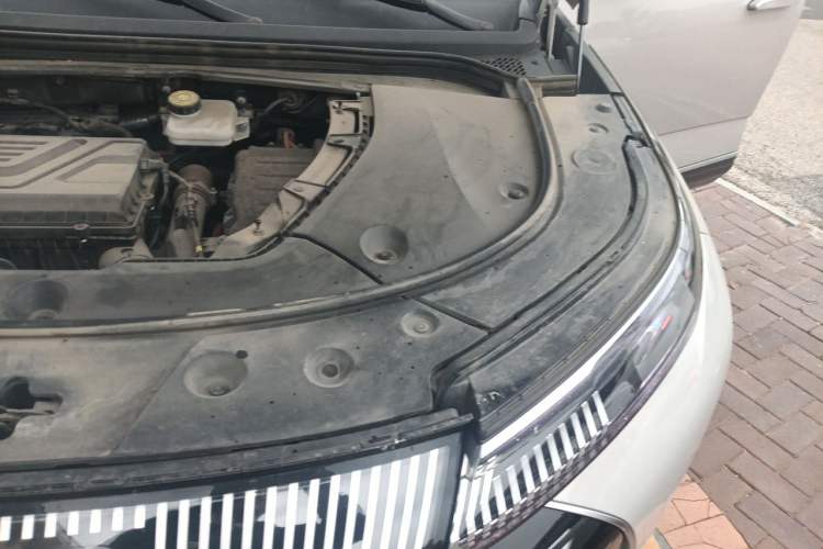Used BYD Frigate 07 2023 DM-i 205KM Prestige Model Engine Bay Left