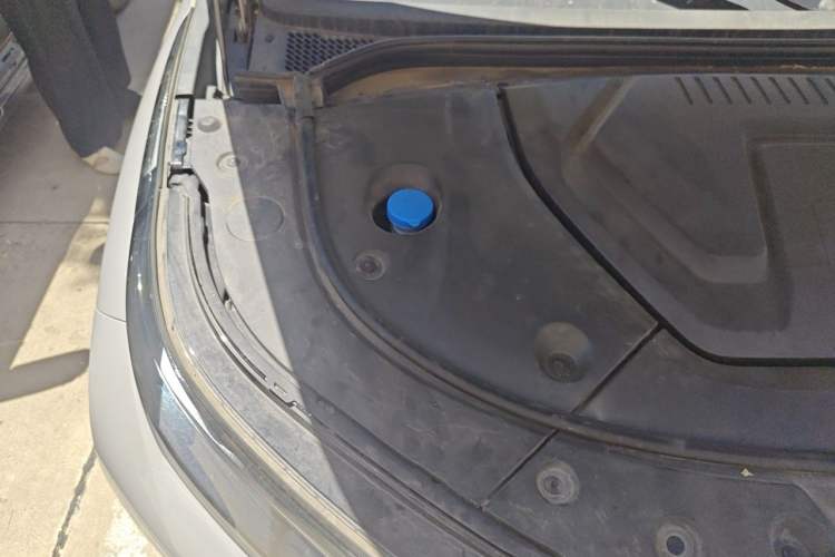 Used BYD Frigate 07 2023 DM-i 100KM Prestige Model Engine Bay Right