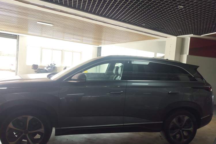 Used BYD Frigate 07 2023 DM-i 100KM Flagship Model Exterior 3