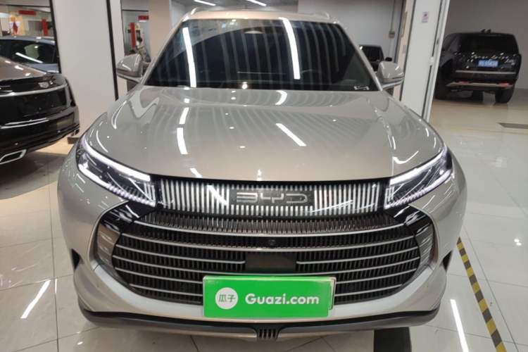 Used BYD Frigate 07 2023 DM-i 100KM Prestige Model Front