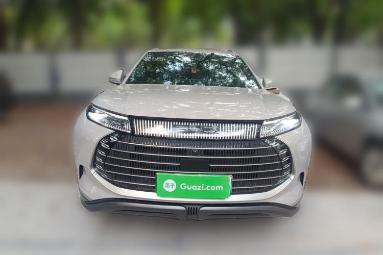Used BYD Frigate 07 2023 DM-i 100KM Flagship Model Front