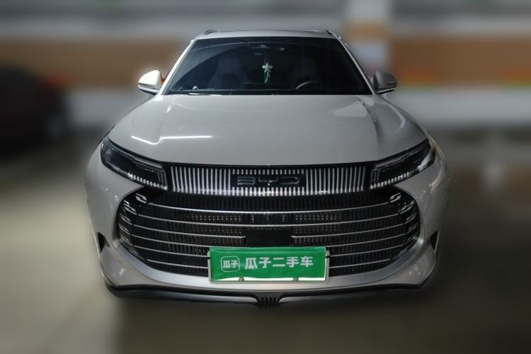 Used BYD Frigate 07 2023 DM-i 100KM Prestige Model Front