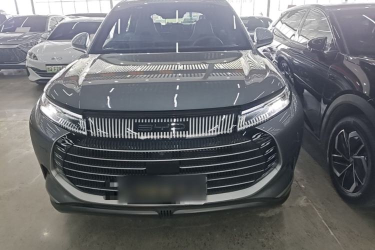 Used BYD Frigate 07 2023 DM-i 100KM Flagship Model Front