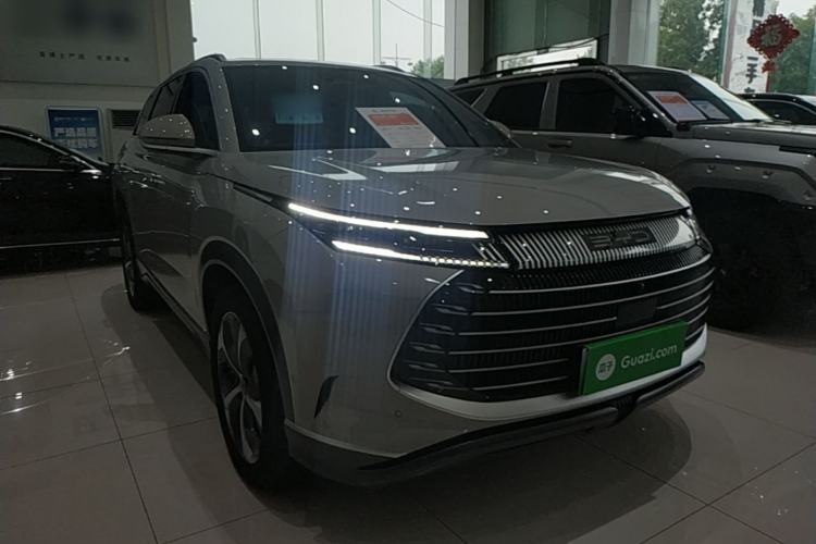 Used BYD Frigate 07 2023 DM-i 205KM Flagship Model Front Right 45 Deg