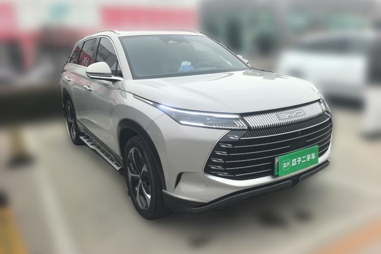 Used BYD Frigate 07 2023 DM-i 100KM Flagship Model Front Right 45 Deg