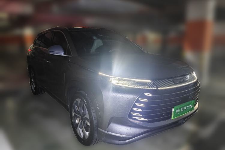 Used BYD Frigate 07 2023 DM-i 205KM Prestige Model Front Right 45 Deg