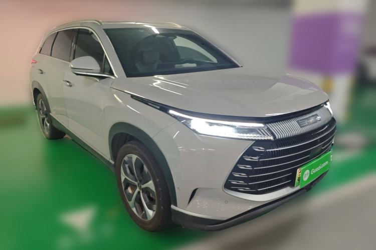 Used BYD Frigate 07 2023 DM-i 100KM Flagship Model Front Right 45 Deg