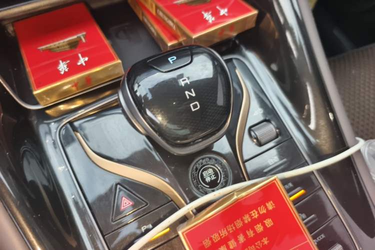 Used BYD Frigate 07 2023 DM-i 205KM Flagship Model Gear Lever