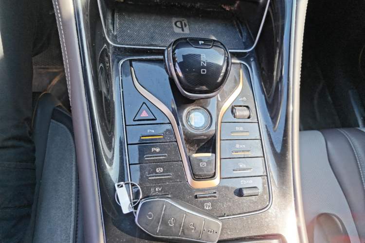 Used BYD Frigate 07 2023 DM-i 205KM Flagship Model Gear Lever