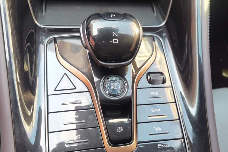 Used BYD Frigate 07 2023 DM-p 175 km Four-Wheel Drive Flagship Model Gear Lever