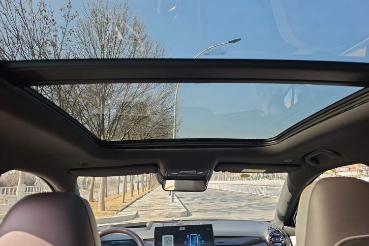 Used BYD Frigate 07 2023 DM-i 205KM Flagship Model Headliner