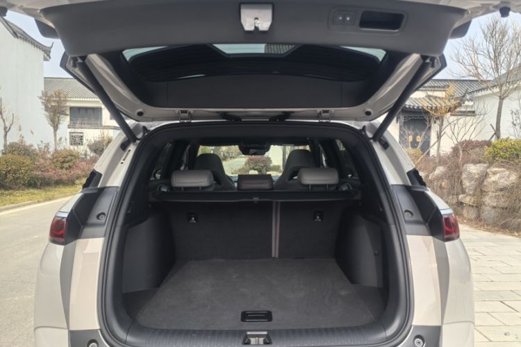 Used BYD Frigate 07 2023 DM-i 205KM Flagship Model Interior 1