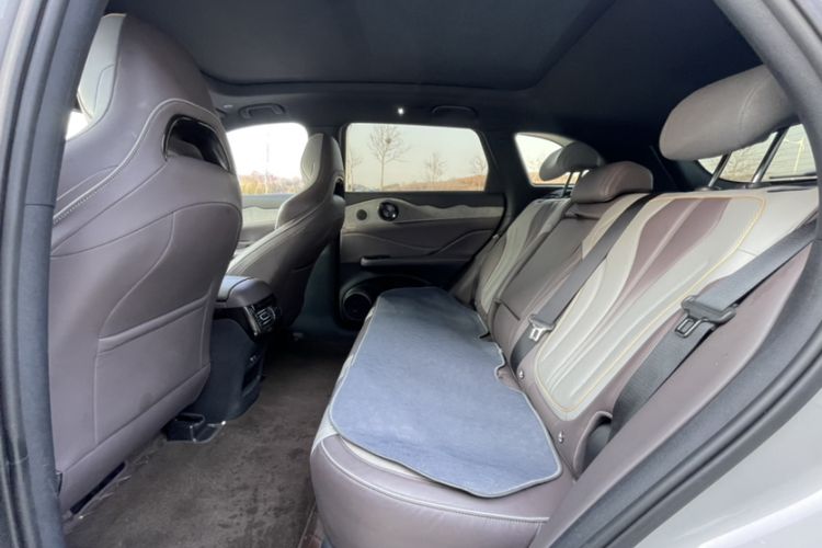 Used BYD Frigate 07 2023 DM-i 100KM Flagship Model Interior 3