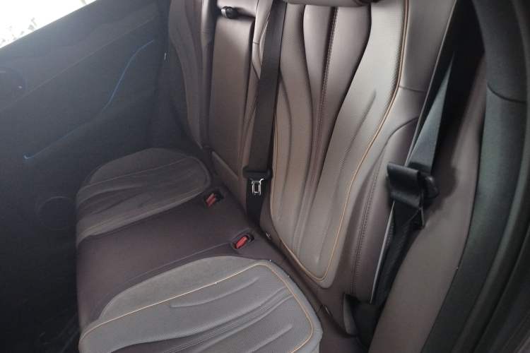 Used BYD Frigate 07 2023 DM-i 100KM Flagship Model Interior 4