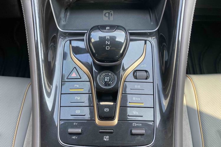 Used BYD Frigate 07 2023 DM-i 205KM Flagship Model Interior 4