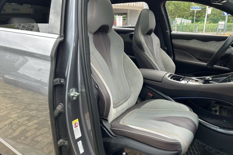 Used BYD Frigate 07 2023 DM-i 205KM Flagship Model Interior 7