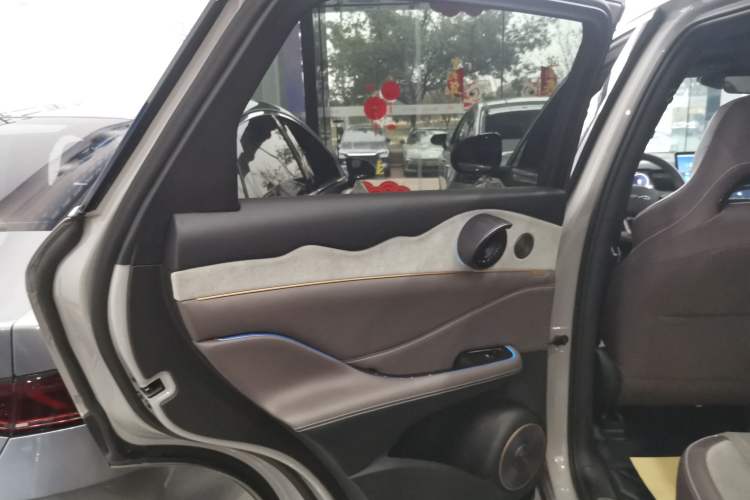 Used BYD Frigate 07 2023 DM-i 100KM Flagship Model Interior 8