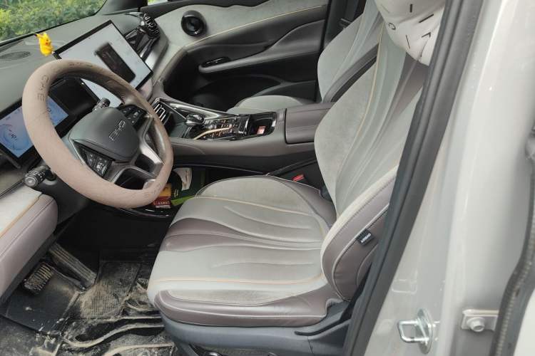Used BYD Frigate 07 2023 DM-i 100KM Prestige Model Left Front Seat