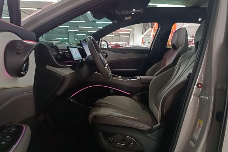 Used BYD Frigate 07 2023 DM-i 100KM Prestige Model Left Front Seat