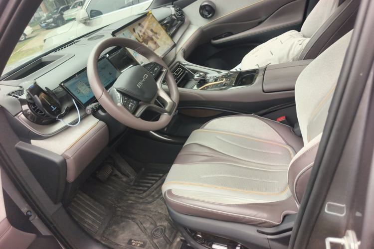 Used BYD Frigate 07 2023 DM-i 205KM Flagship Model Left Front Seat