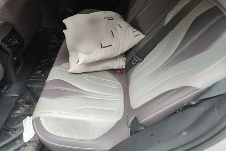 Used BYD Frigate 07 2023 DM-i 100KM Prestige Model Left Rear Seat