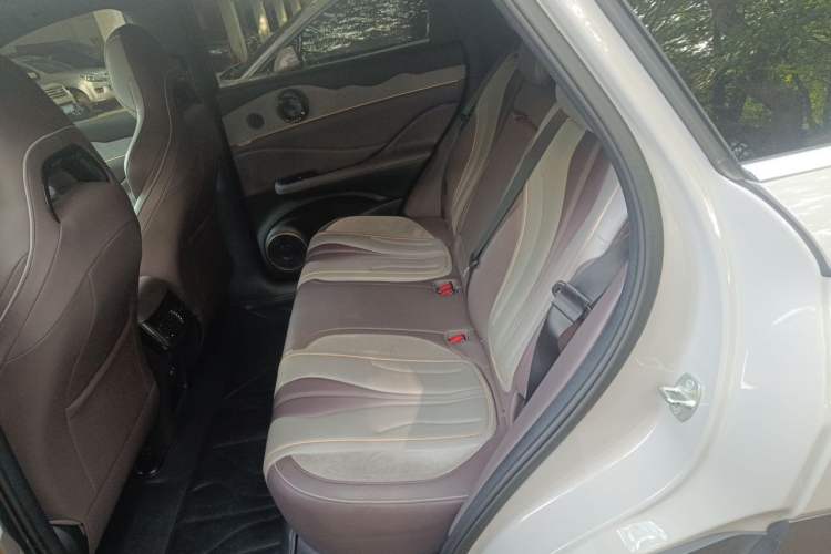 Used BYD Frigate 07 2023 DM-i 100KM Flagship Model Left Rear Seat