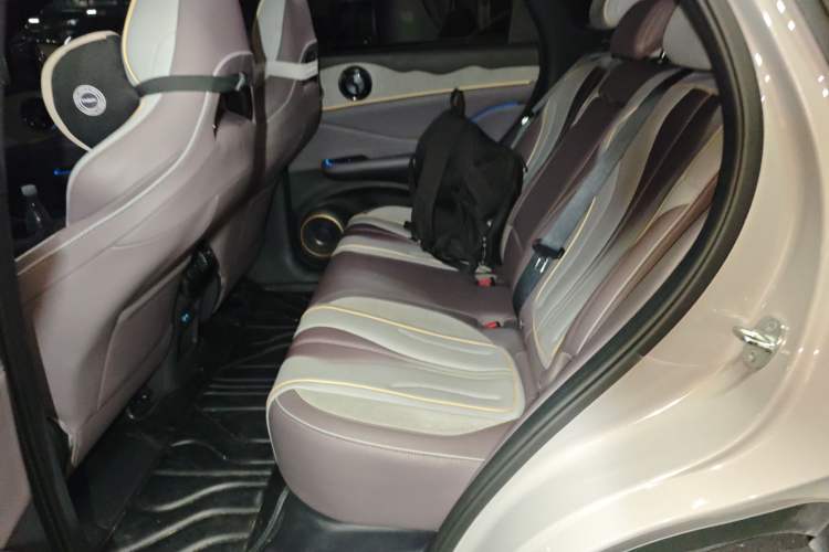 Used BYD Frigate 07 2023 DM-i 100KM Flagship Model Left Rear Seat