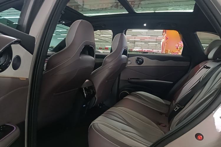 Used BYD Frigate 07 2023 DM-i 100KM Prestige Model Left Rear Seat