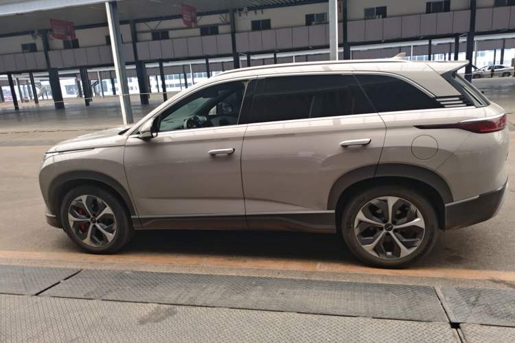 Used BYD Frigate 07 2023 DM-p 175 km Four-Wheel Drive Navigation Model Left Side
