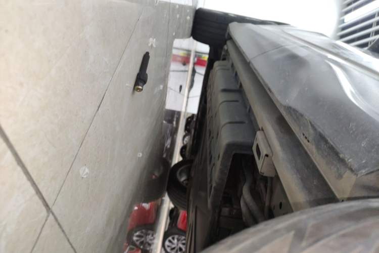 Used BYD Frigate 07 2023 DM-i 100KM Prestige Model Left Side Sill