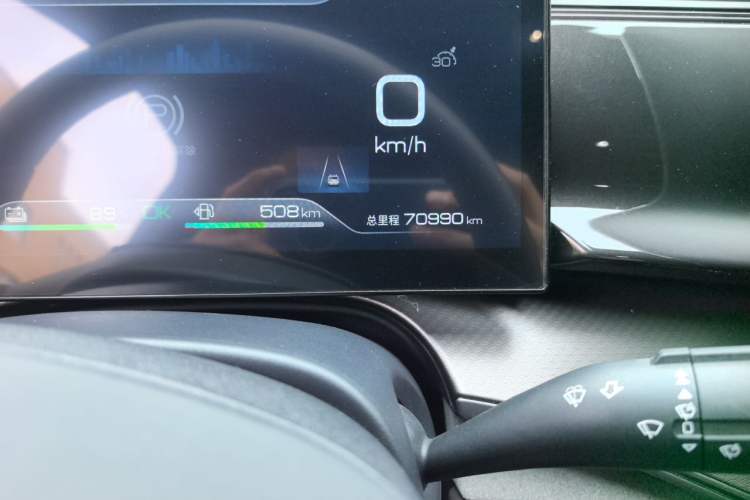 Used BYD Frigate 07 2023 DM-p 175 km Four-Wheel Drive Flagship Model Odometer Close Up