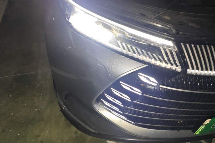 Used BYD Frigate 07 2023 DM-i 205KM Prestige Model Right Front Headlight
