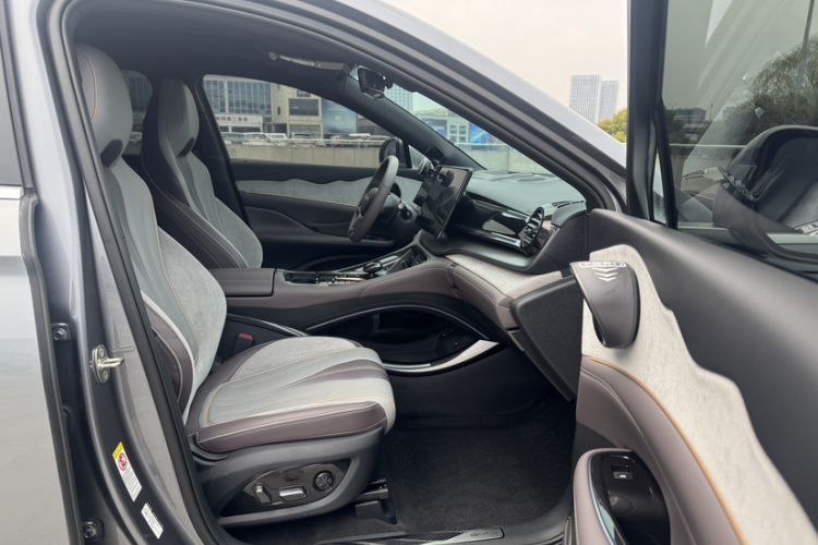 Used BYD Frigate 07 2023 DM-i 100KM Flagship Model Right Front Seat