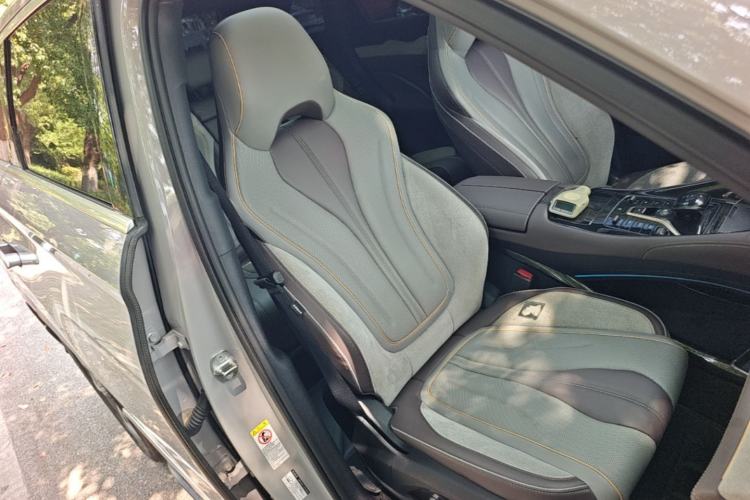 Used BYD Frigate 07 2023 DM-i 205KM Prestige Model Right Front Seat