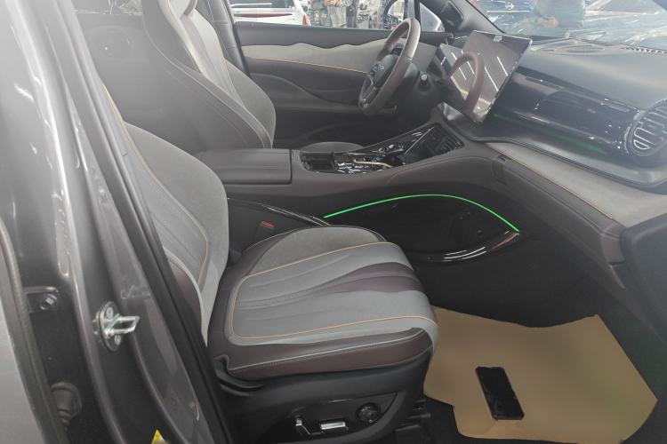 Used BYD Frigate 07 2023 DM-i 100KM Flagship Model Right Front Seat