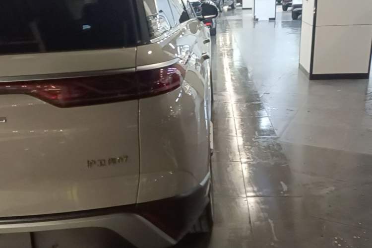 Used BYD Frigate 07 2023 DM-i 100KM Flagship Model Right Rear Taillight