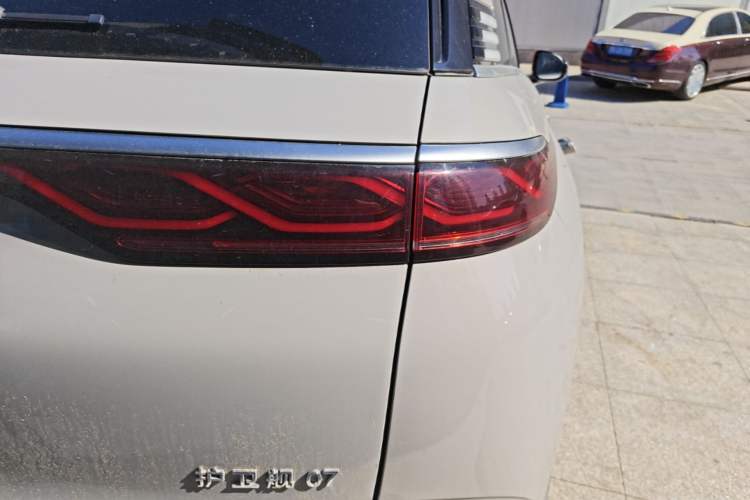 Used BYD Frigate 07 2023 DM-i 205KM Flagship Model Right Rear Taillight