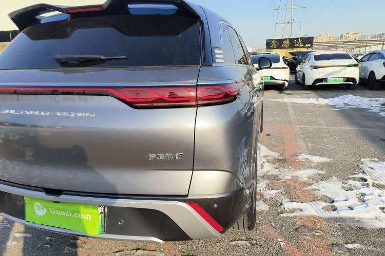 Used BYD Frigate 07 2023 DM-i 100KM Prestige Model Right Rear Taillight
