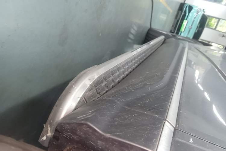 Used BYD Frigate 07 2023 DM-i 205KM Flagship Model Right Side Sill