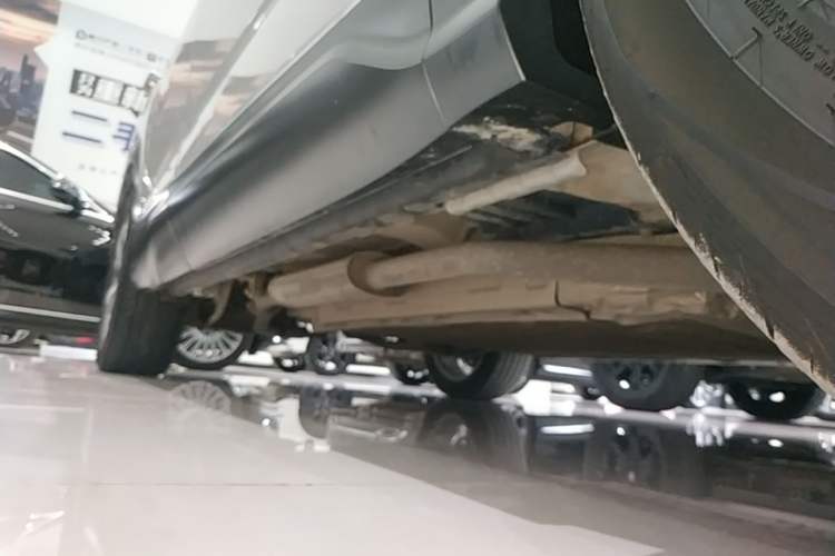 Used BYD Frigate 07 2023 DM-i 205KM Flagship Model Right Side Sill