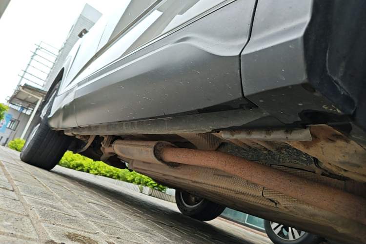 Used BYD Frigate 07 2023 DM-i 205KM Flagship Model Right Side Sill