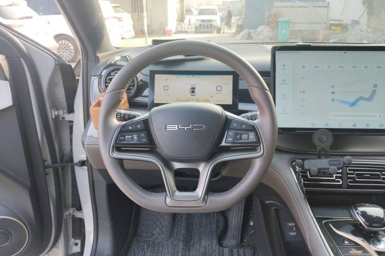 Used BYD Frigate 07 2023 DM-i 100KM Prestige Model Steering Wheel