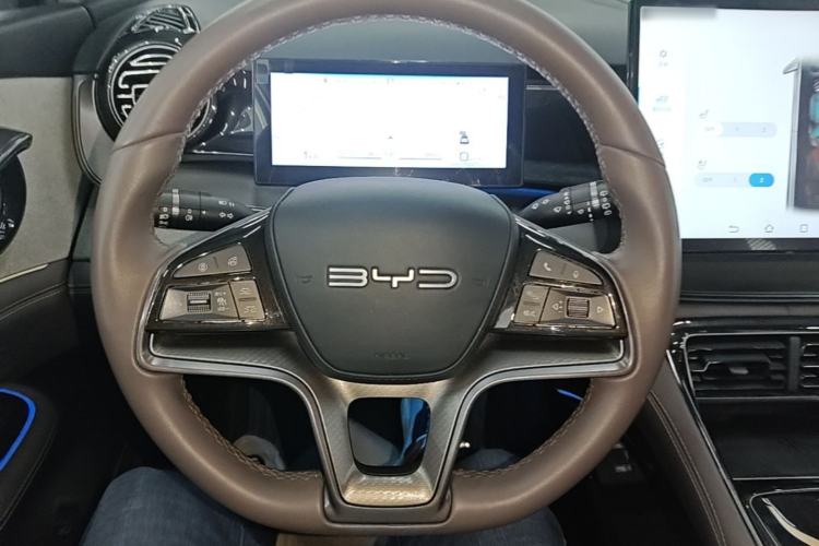Used BYD Frigate 07 2023 DM-i 100KM Flagship Model Steering Wheel