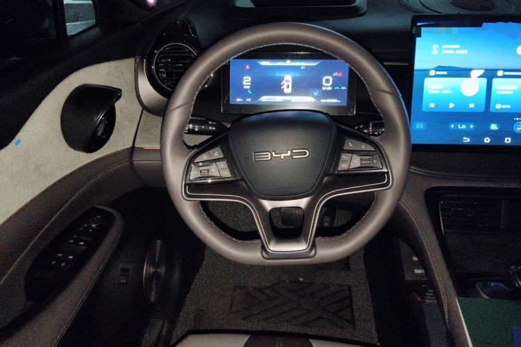 Used BYD Frigate 07 2023 DM-i 100KM Flagship Model Steering Wheel