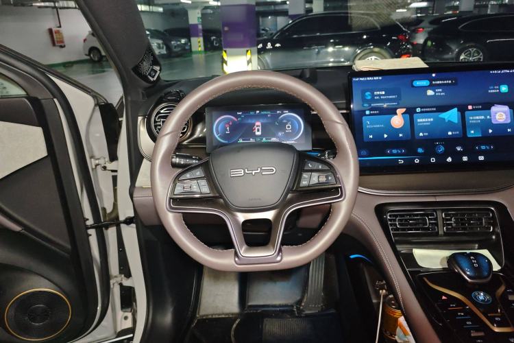 Used BYD Frigate 07 2023 DM-i 100KM Flagship Model Steering Wheel