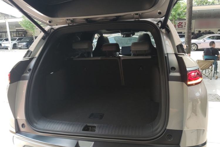 Used BYD Frigate 07 2023 DM-i 205KM Prestige Model Trunk
